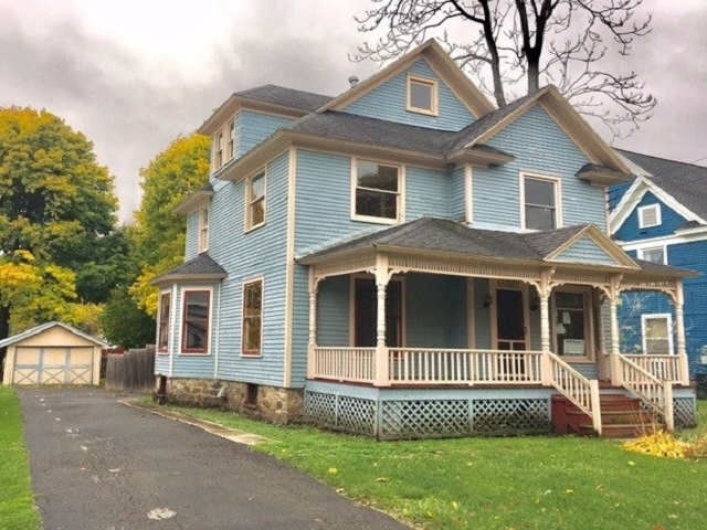 105 Elm StNewark, NY, 14513Wayne County