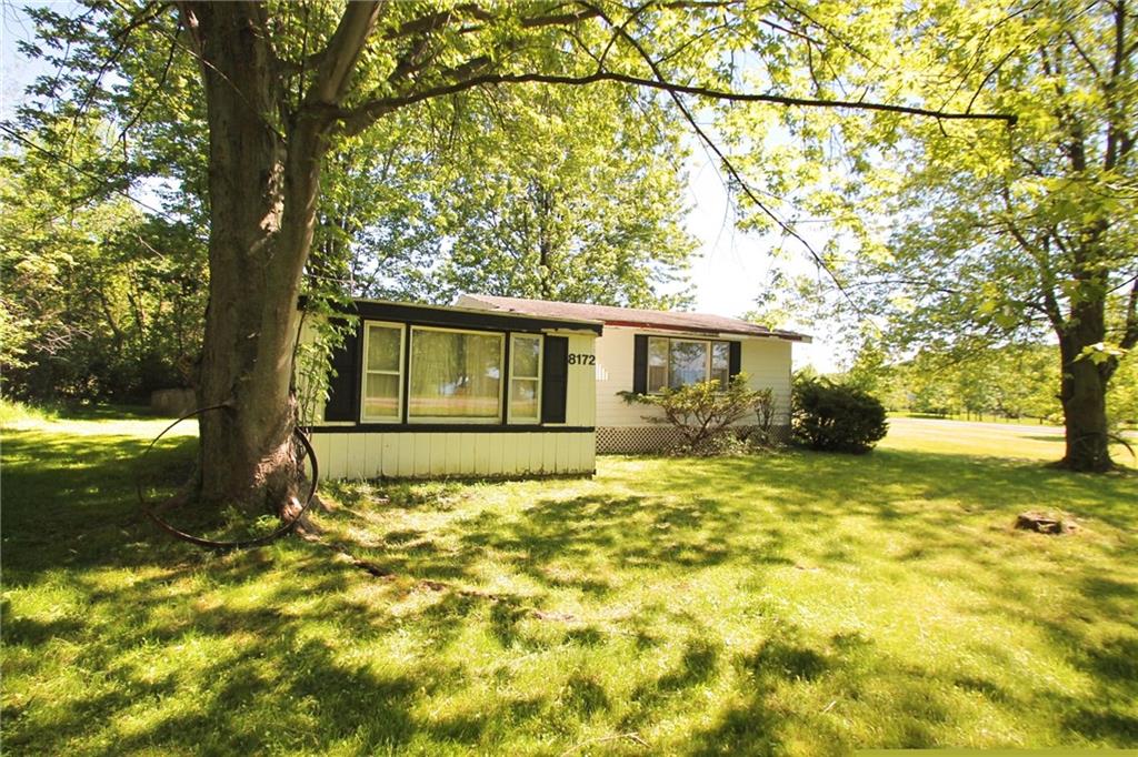 8172 East Bay Road, Huron, NY 14590