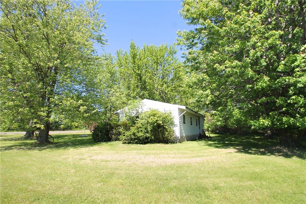 8172 East Bay Road, Huron, NY 14590