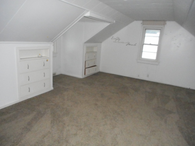 117 Shorewood DriveRochester, NY, 14617Monroe County