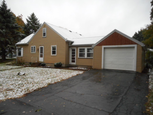 117 Shorewood DriveRochester, NY, 14617Monroe County