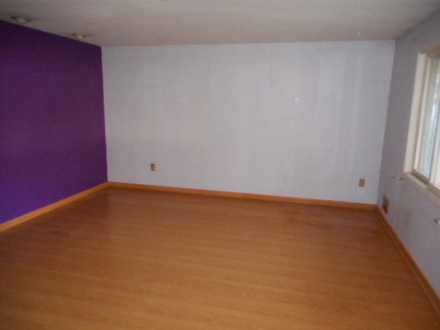 106 Mercury DrGates, NY, 14624Monroe County
