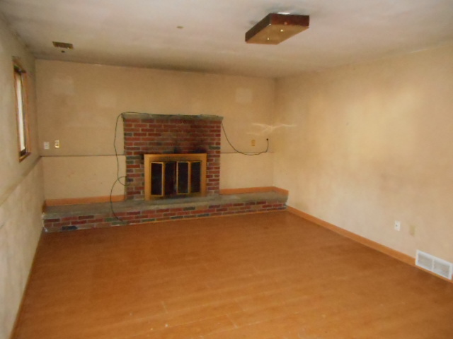 106 Mercury DrGates, NY, 14624Monroe County