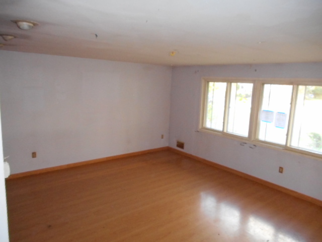 106 Mercury DrGates, NY, 14624Monroe County