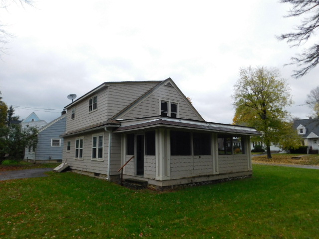 55 Larchmont RdElmira, NY, 14905Chemung County