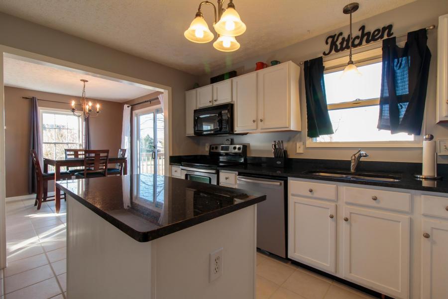 8466 Arlen Drive, Blacklick, OH 43004