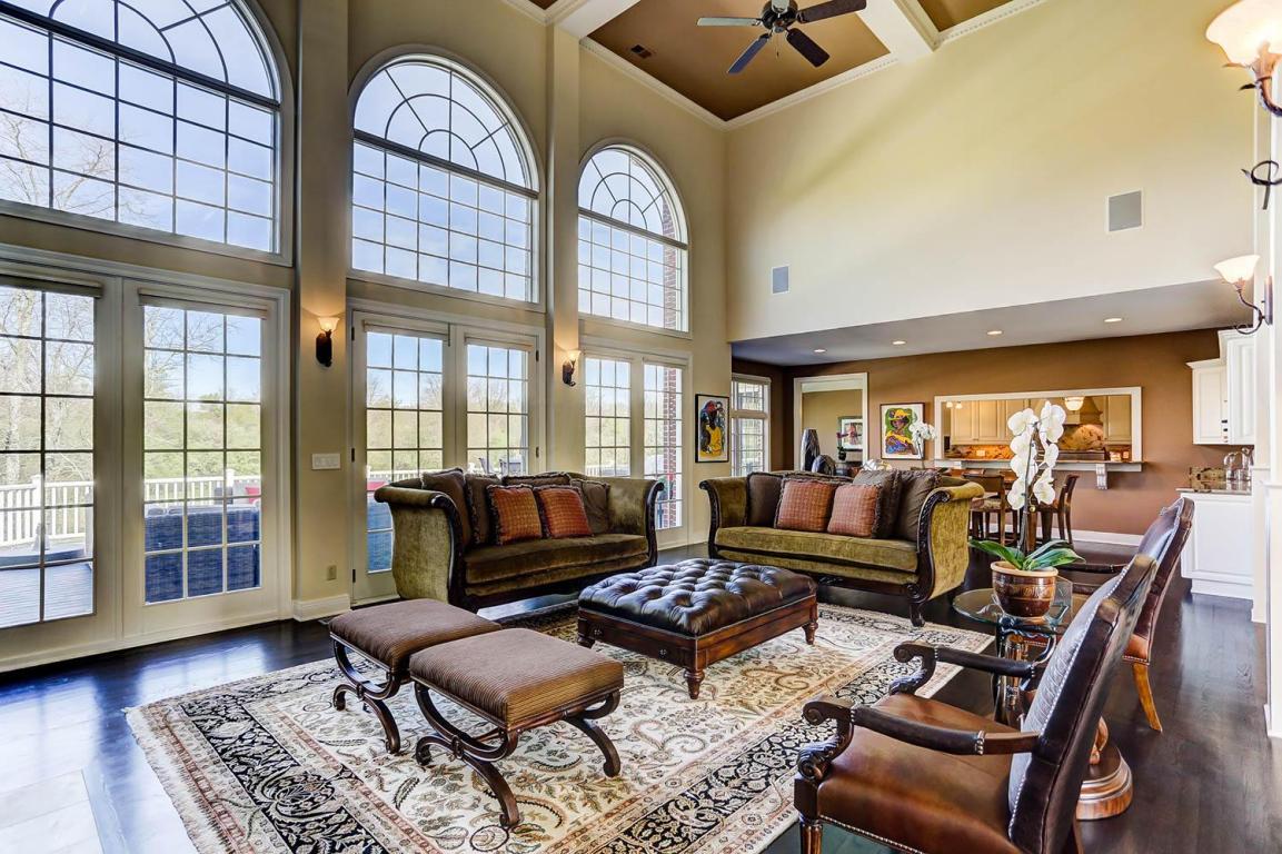 2357 Colts Neck Road, Blacklick, OH 43004