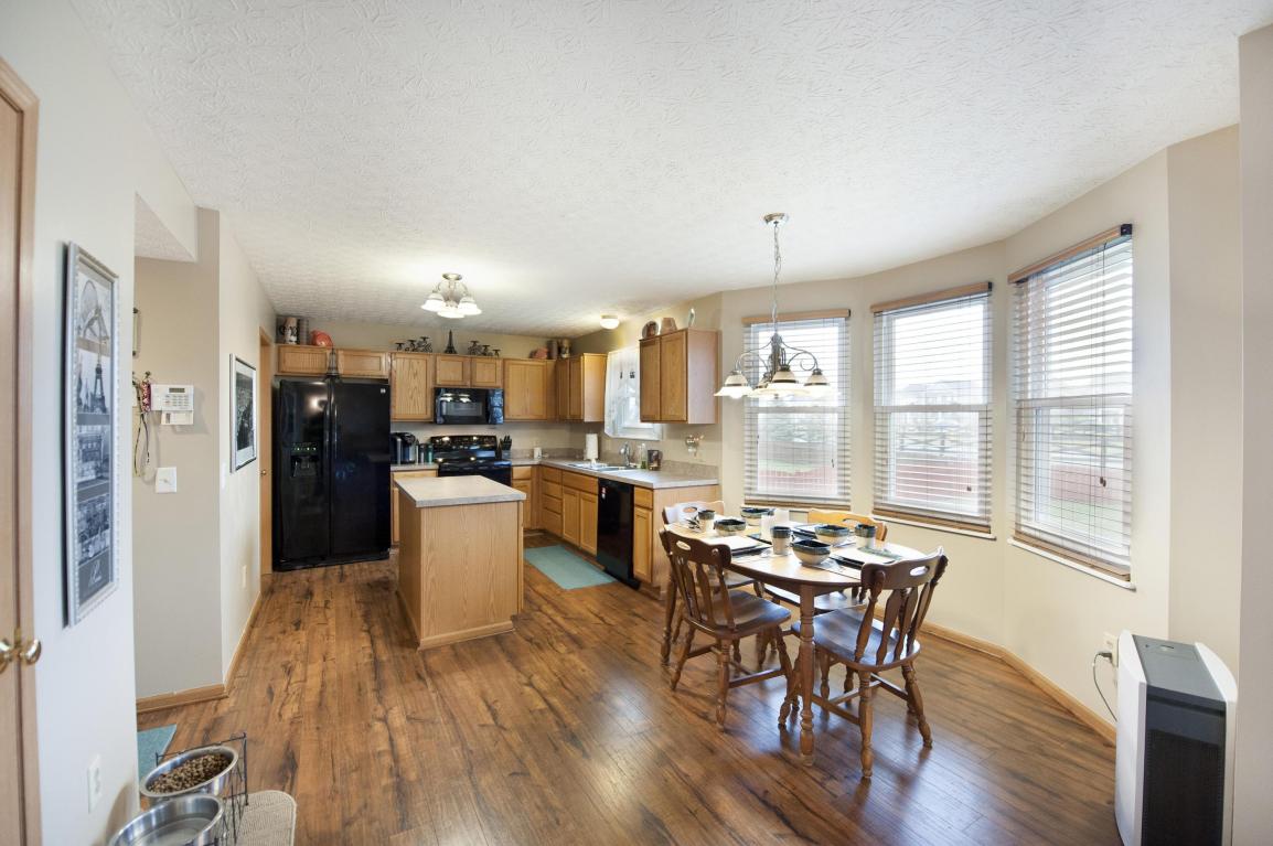 136 Brenden Loop, Delaware, OH 43015