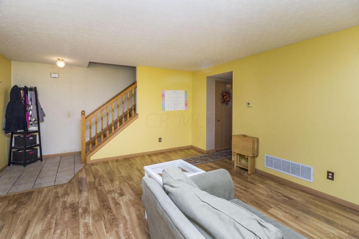 2076 Farmland Drive, Delaware, OH 43015