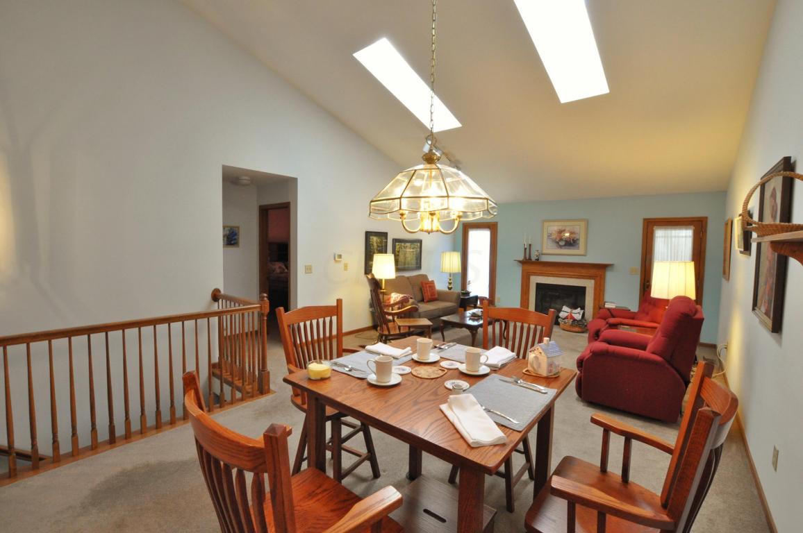 128 Hanover Court, Delaware, OH 43015