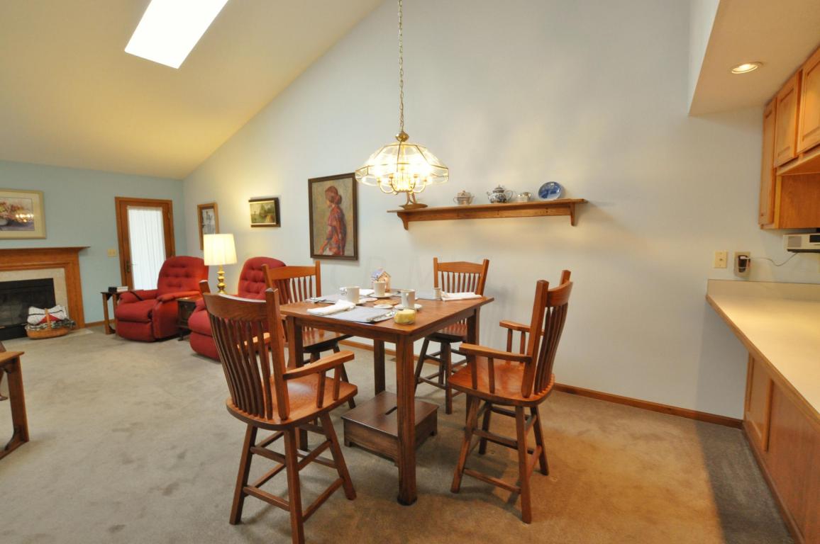 128 Hanover Court, Delaware, OH 43015