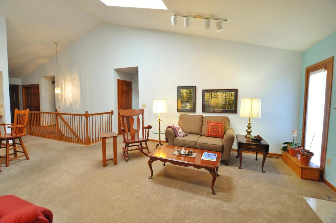 128 Hanover Court, Delaware, OH 43015