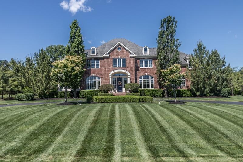 8008 Wingate Place, Delaware, OH 43015