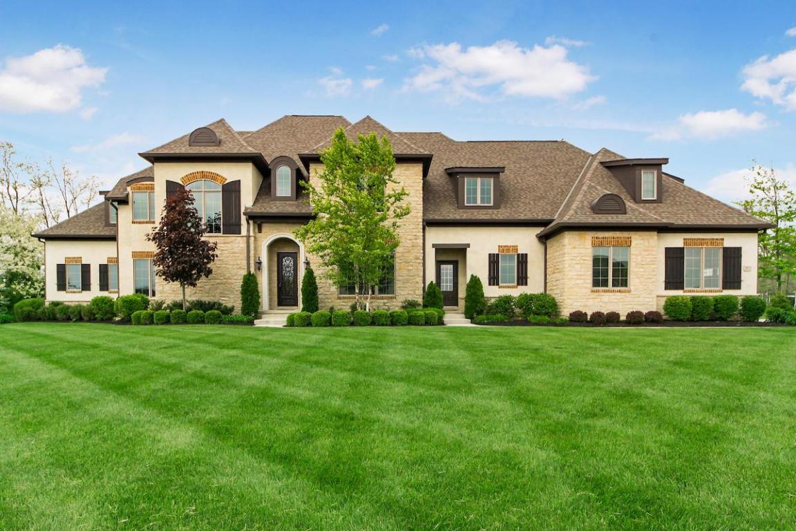 2023 Woodland Hall Drive, Delaware, OH 43015