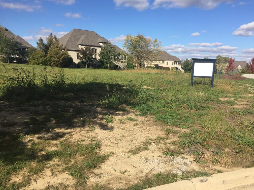 8118 GRANT Drive, Dublin, OH 43017