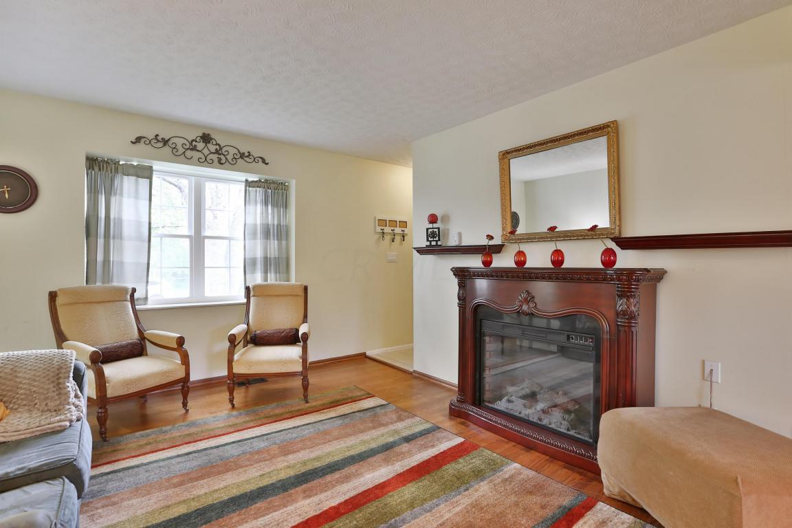 6078 Renfield Drive, Dublin, OH 43017