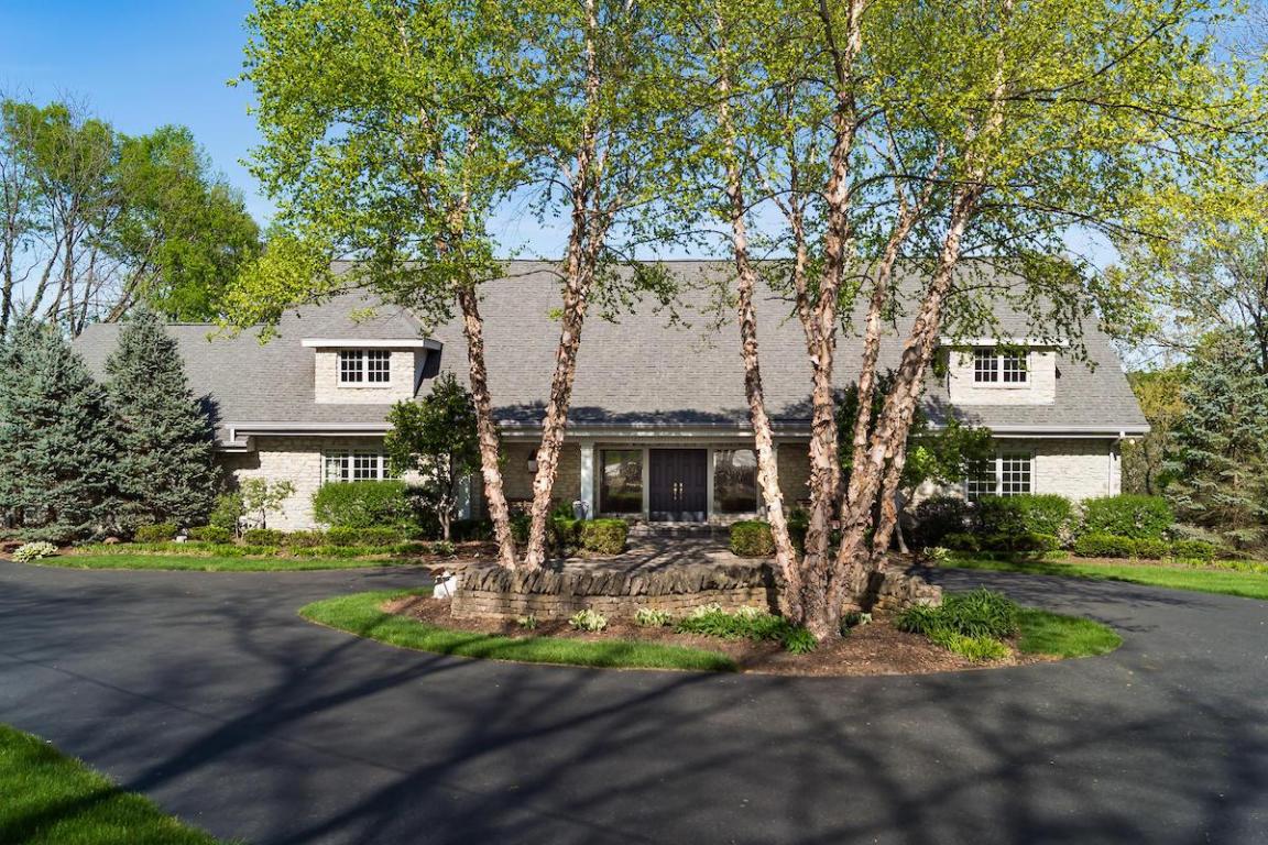 5290 Locust Hill Lane, Dublin, OH 43017