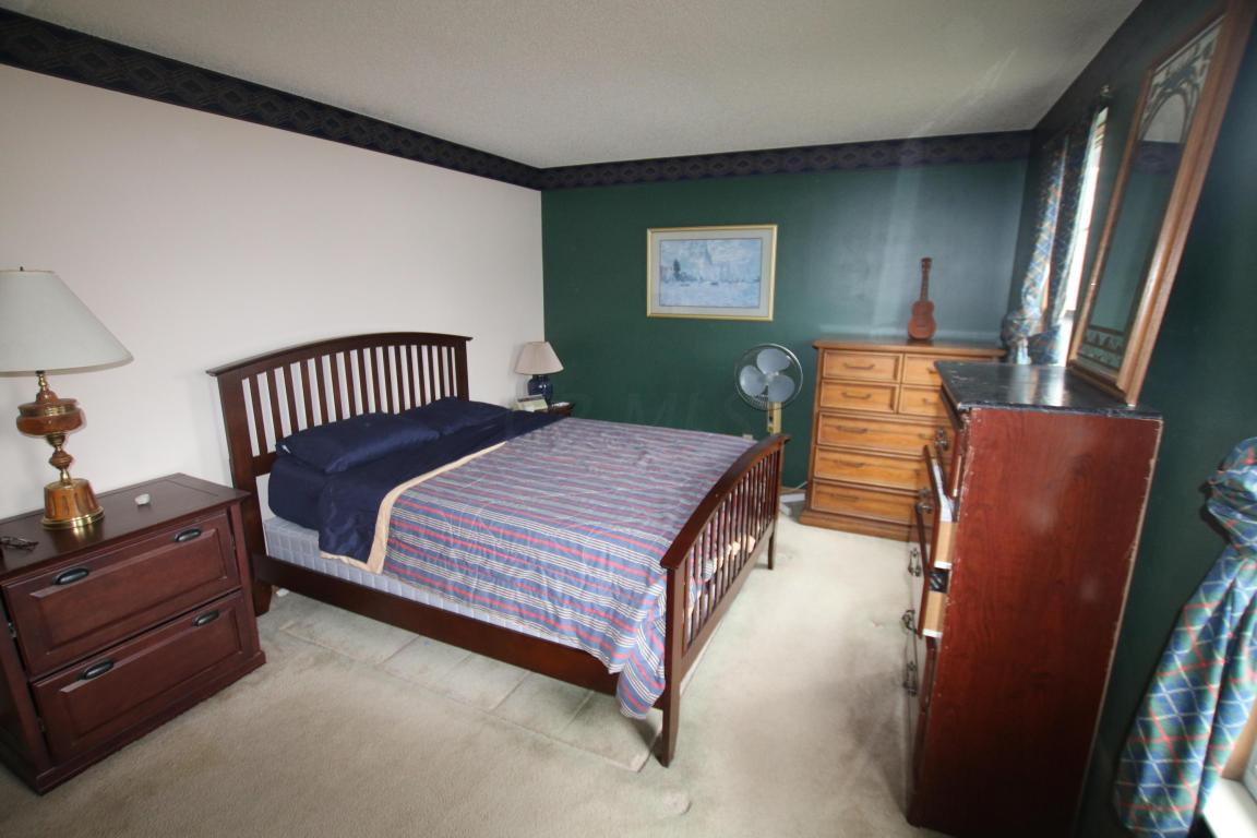 5160 Bonner Drive, Hilliard, OH 43026