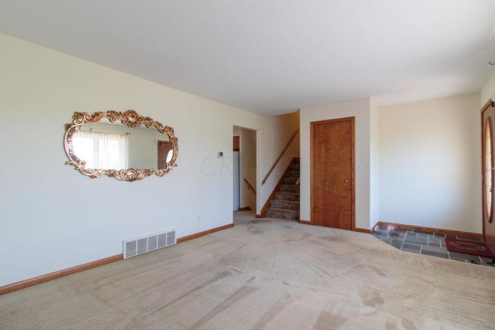 3385 Horns Hill Road, Newark, OH 43055