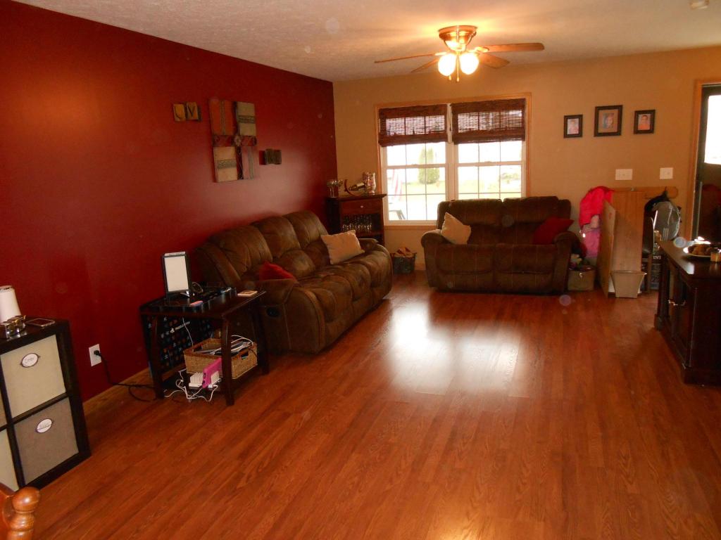 462 W Hunters Drive, Newark, OH 43055