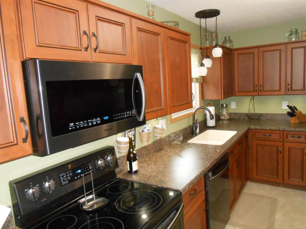 462 W Hunters Drive, Newark, OH 43055