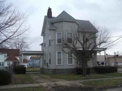 212 S 5th Street, Newark, OH 43055