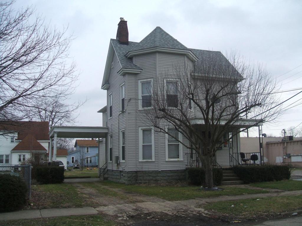 212 S 5th Street, Newark, OH 43055