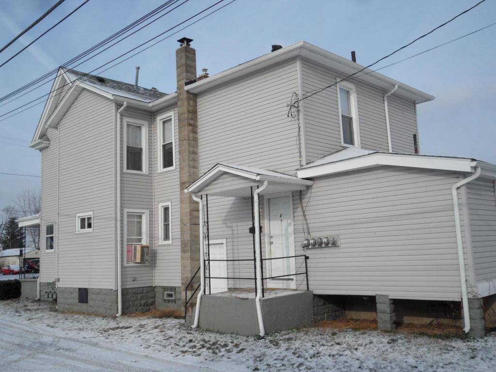 212 S 5th Street, Newark, OH 43055