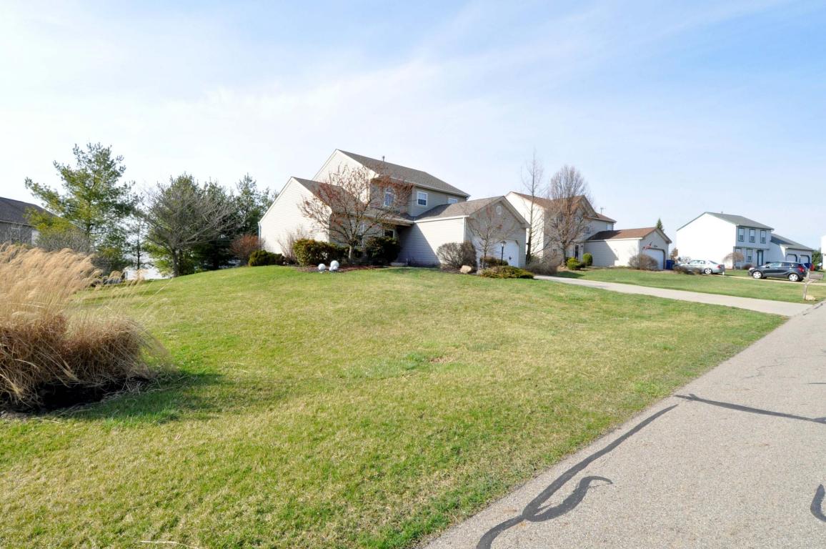 15 Bend View Drive, Pataskala, OH 43062