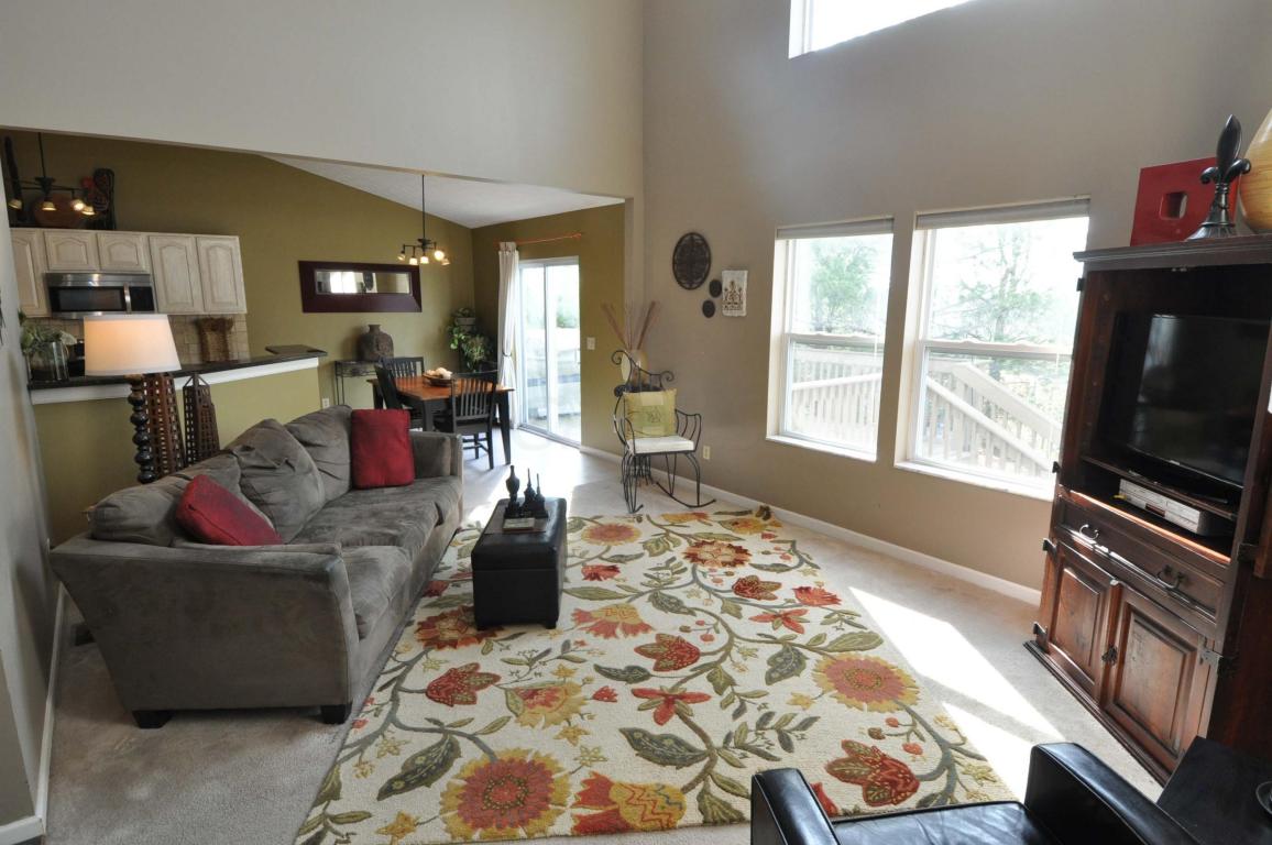 15 Bend View Drive, Pataskala, OH 43062