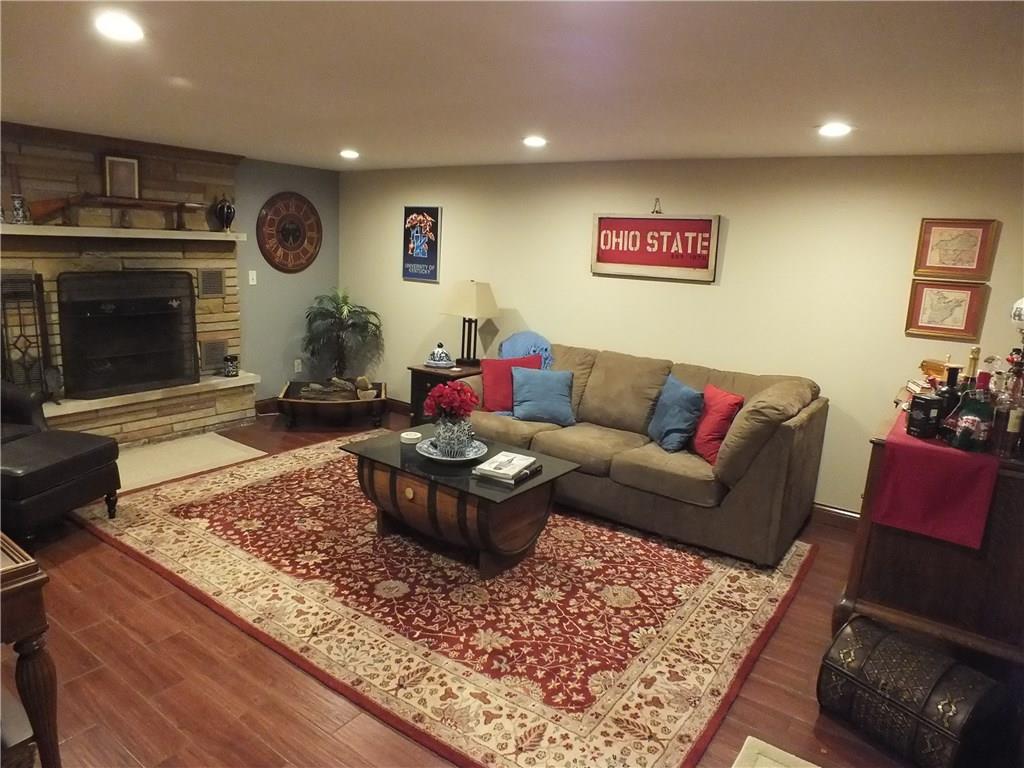 8489 US Highway 42 Highway, Plain City, OH43064