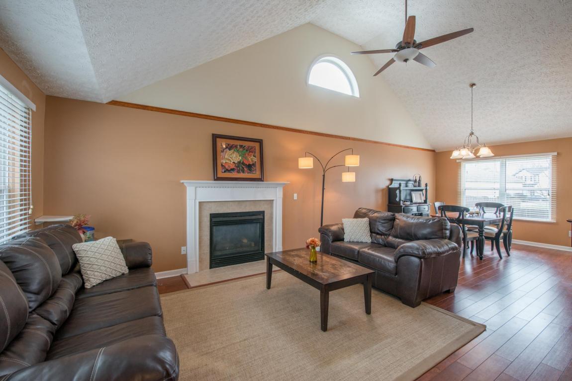8617 Robbins Loop Drive, Reynoldsburg, OH 43068