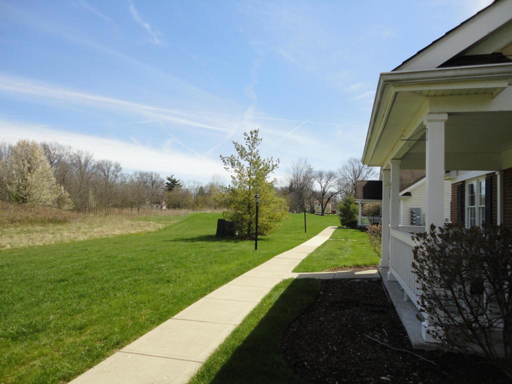 6663 Henschen Circle, Westerville, OH 43082