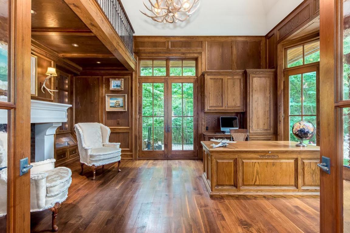 7648 Silver Lake Court, Westerville, OH 43082