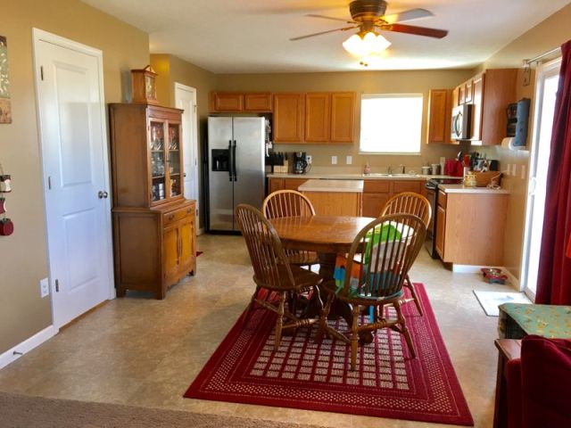 571 Virginia Street, Ashville, OH 43103