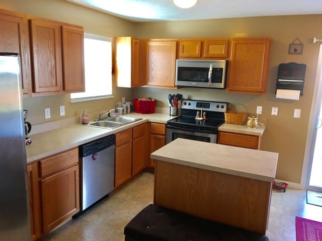 571 Virginia Street, Ashville, OH 43103