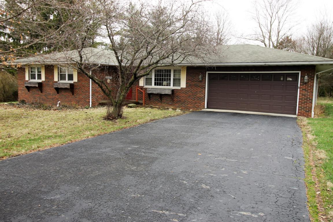 6166 Douglas Drive, Canal Winchester, OH 43110