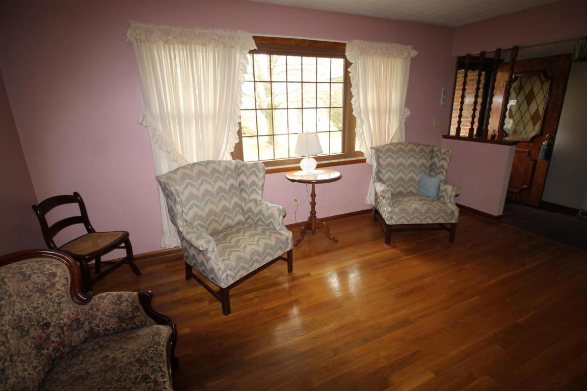 6166 Douglas Drive, Canal Winchester, OH 43110