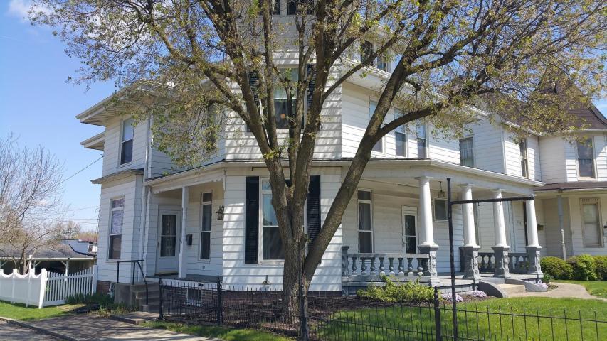 402 E Main Street, Circleville, OH 43113