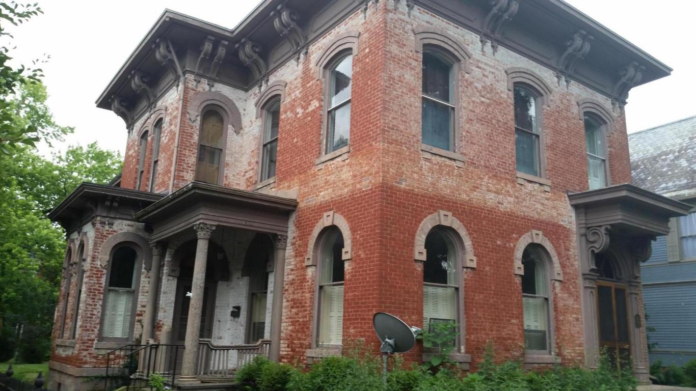 410 S Court Street, Circleville, OH 43113
