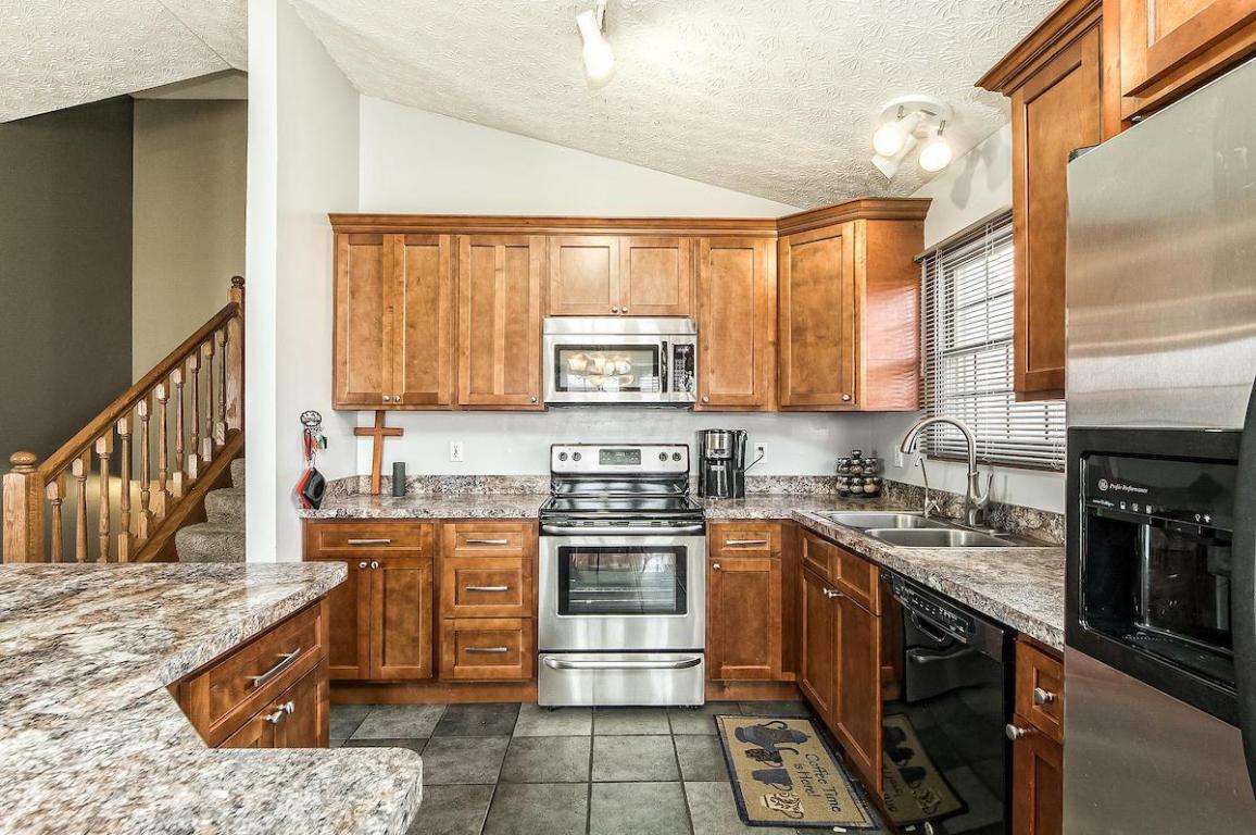 2087 Sunrush Court, Grove City, OH 43123