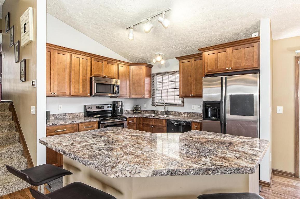 2087 Sunrush Court, Grove City, OH 43123