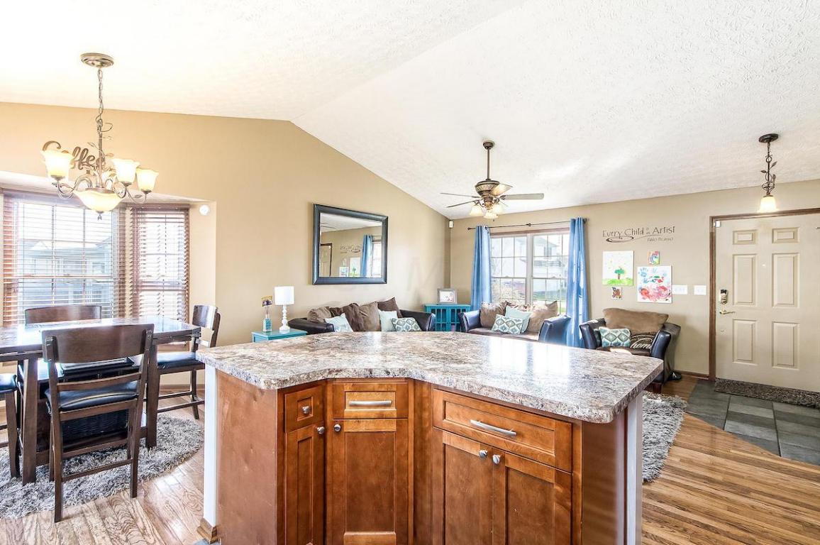 2087 Sunrush Court, Grove City, OH 43123