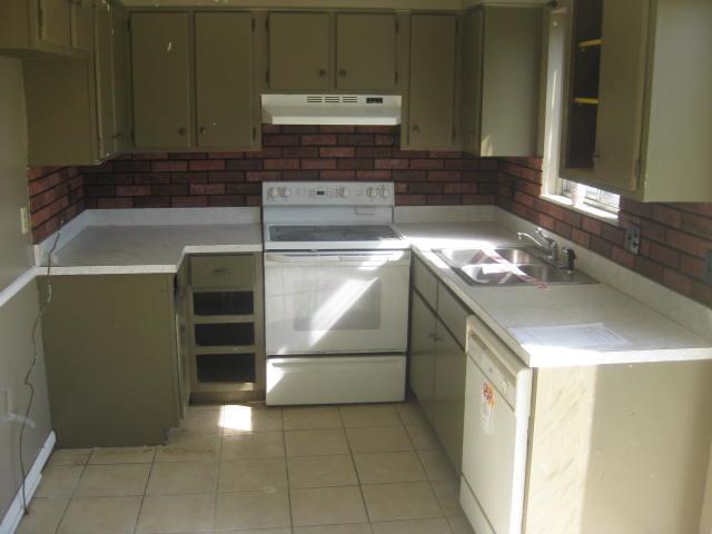 3396 Castleton StGrove City, OH, 43123Franklin County