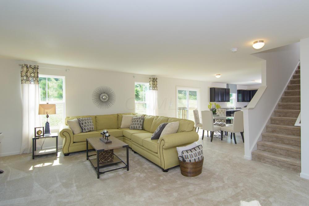 2575 Sun Ridge Court, Lancaster, OH 43130