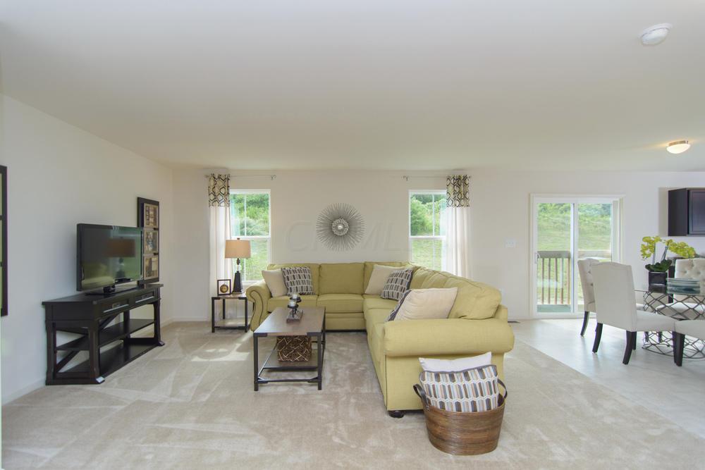 2575 Sun Ridge Court, Lancaster, OH 43130