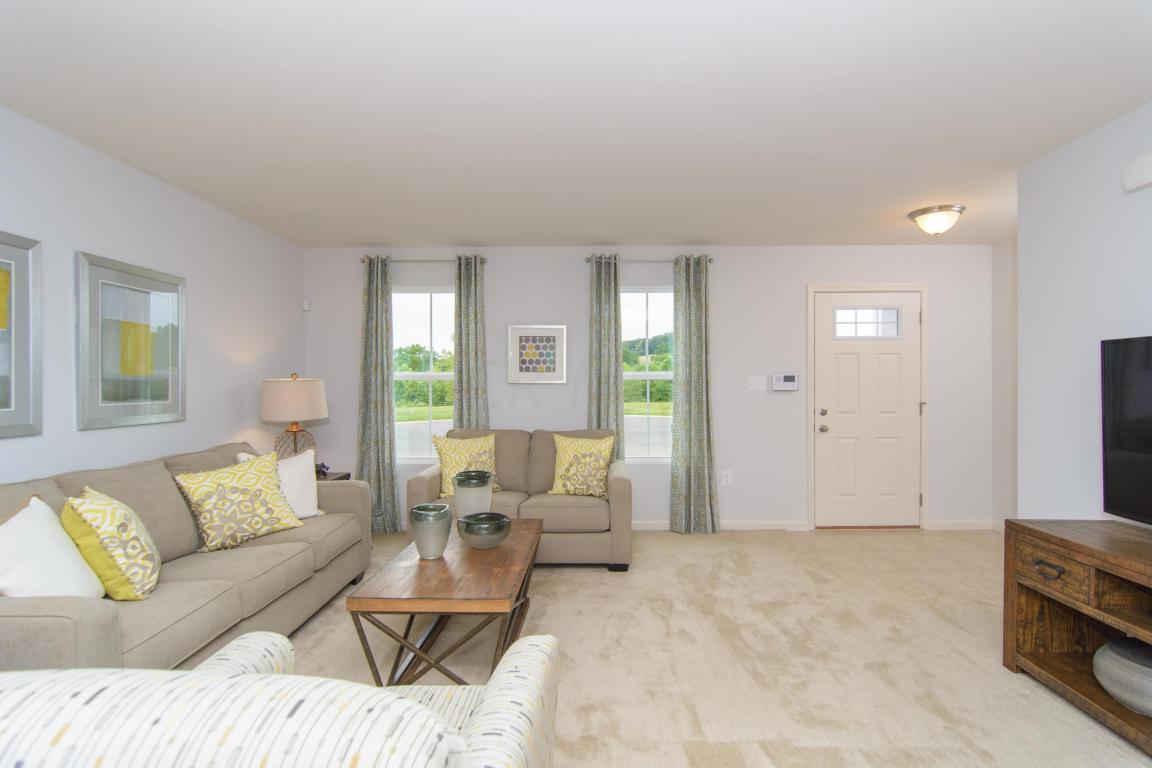 1077 Sun Ridge Street, Lancaster, OH 43130