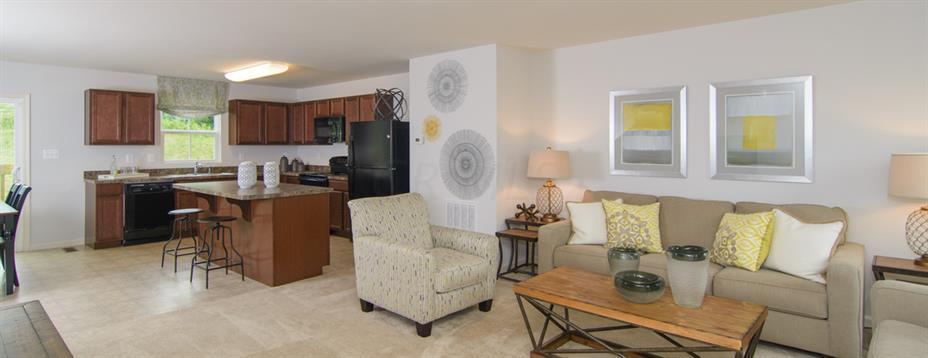 1077 Sun Ridge Street, Lancaster, OH 43130