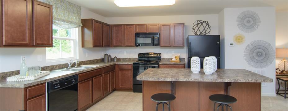 1077 Sun Ridge Street, Lancaster, OH 43130