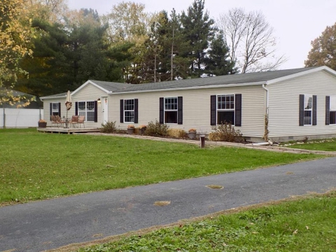 7749 Logan Thornville NE Road, Rushville, OH 43150